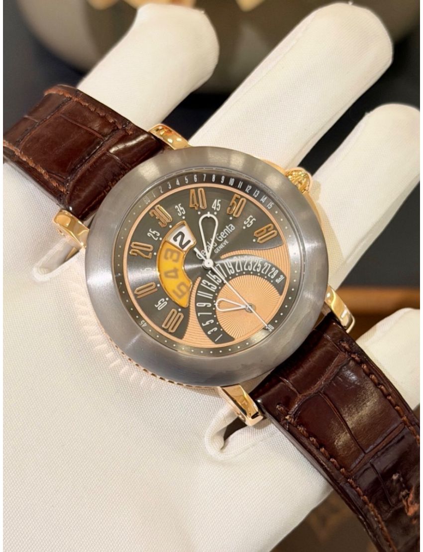 Gerald Genta Arena BiRetro Sport