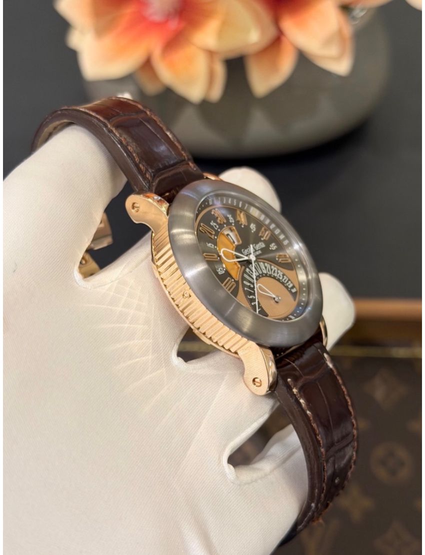 Gerald Genta Arena BiRetro Sport