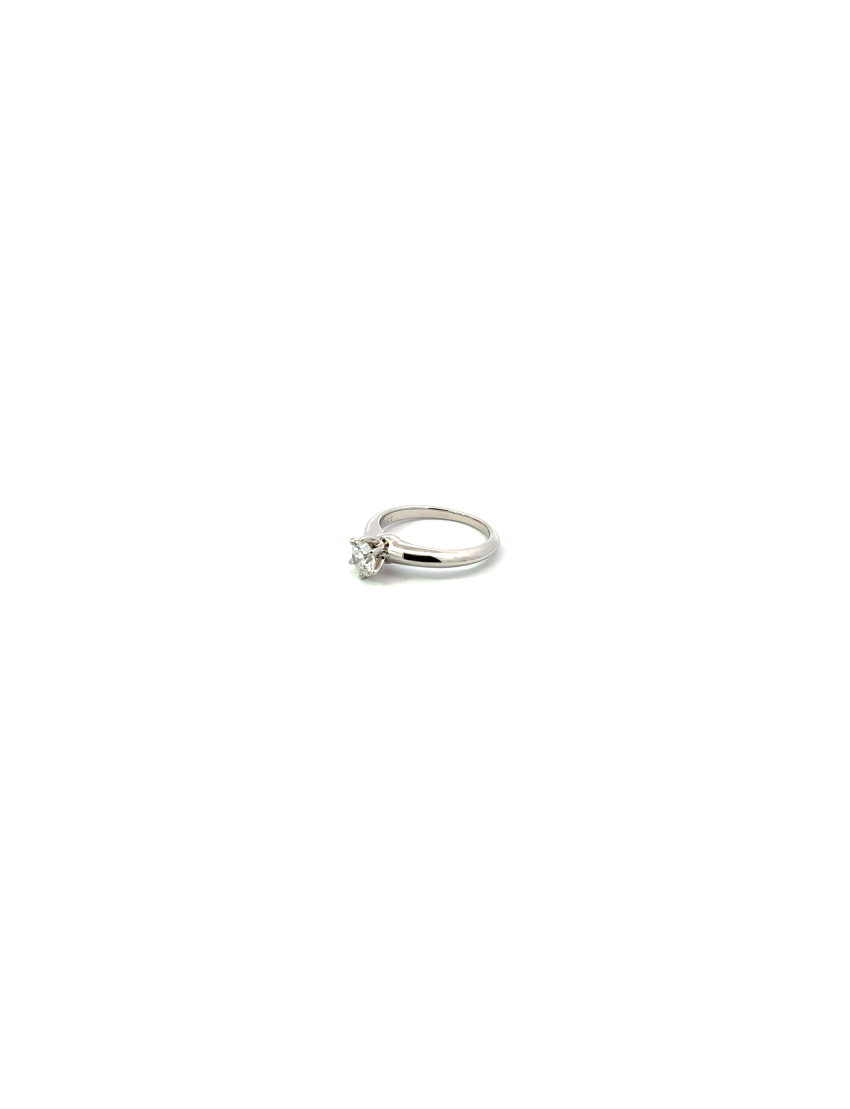 Tiffany & Co. Engagement Ring 18kt White Gold & Diamond