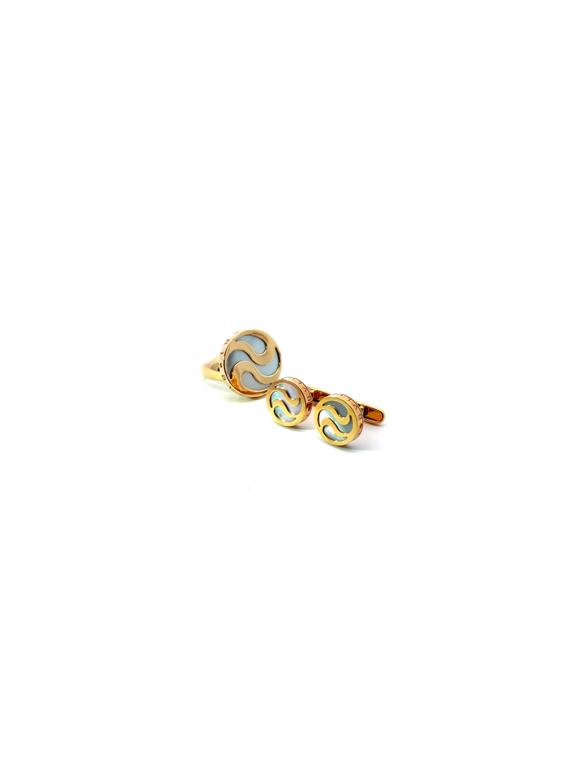 Bvlgari Mother Of Pearl Set of Spinning Ring & Cufflinks