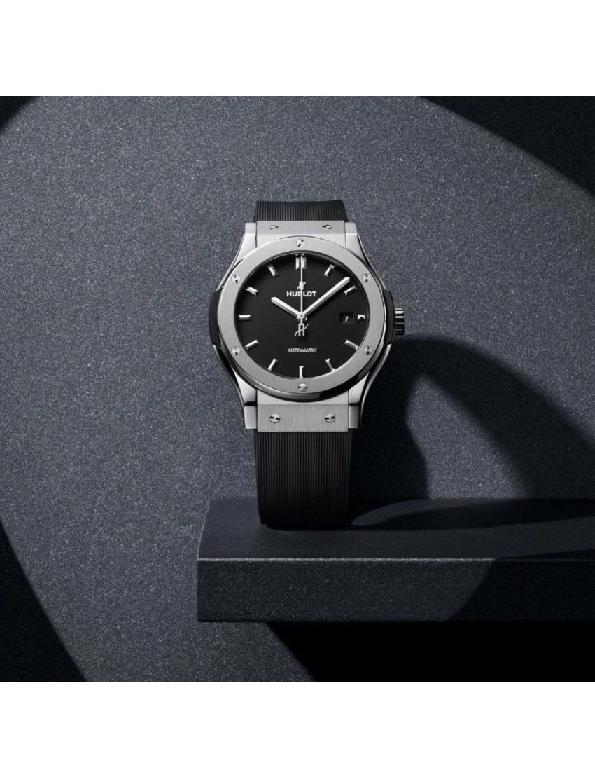 Hublot CLASSIC FUSION TITANIUM